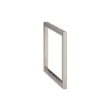 Moderne make-uptafel in Noordse stijl met licht hout, elegante verlichting, vierkante spiegel en opbergplanken die een stijlvolle en functionele ruimte creëren.