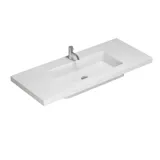Grote badkamerinspiratie met elegante stenen wastafel in Eternal Statuario met stijlvol wit badmeubel met messing handgrepen en mooie spiegelkast met stenen vloer voor een exclusieve en moderne uitstraling.