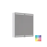 Kleine badkamerinspiratie met wastafelkast en kast boven het toilet in beige speciale kleur, elegante spiegelkast met geïntegreerde verlichting, de lichte kleuren en het witte gordijn creëren een romantische en vrouwelijke sfeer.