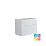 Grote badkamerinspiratie met geel wastafelkast met elegante witte wastafel en werkblad, stijlvolle zwarte plank en mooie ronde spiegel met witte rand, witte marmeren muren en vloer en kleine zwarte tegels geven een moderne en stedelijke uitstraling.