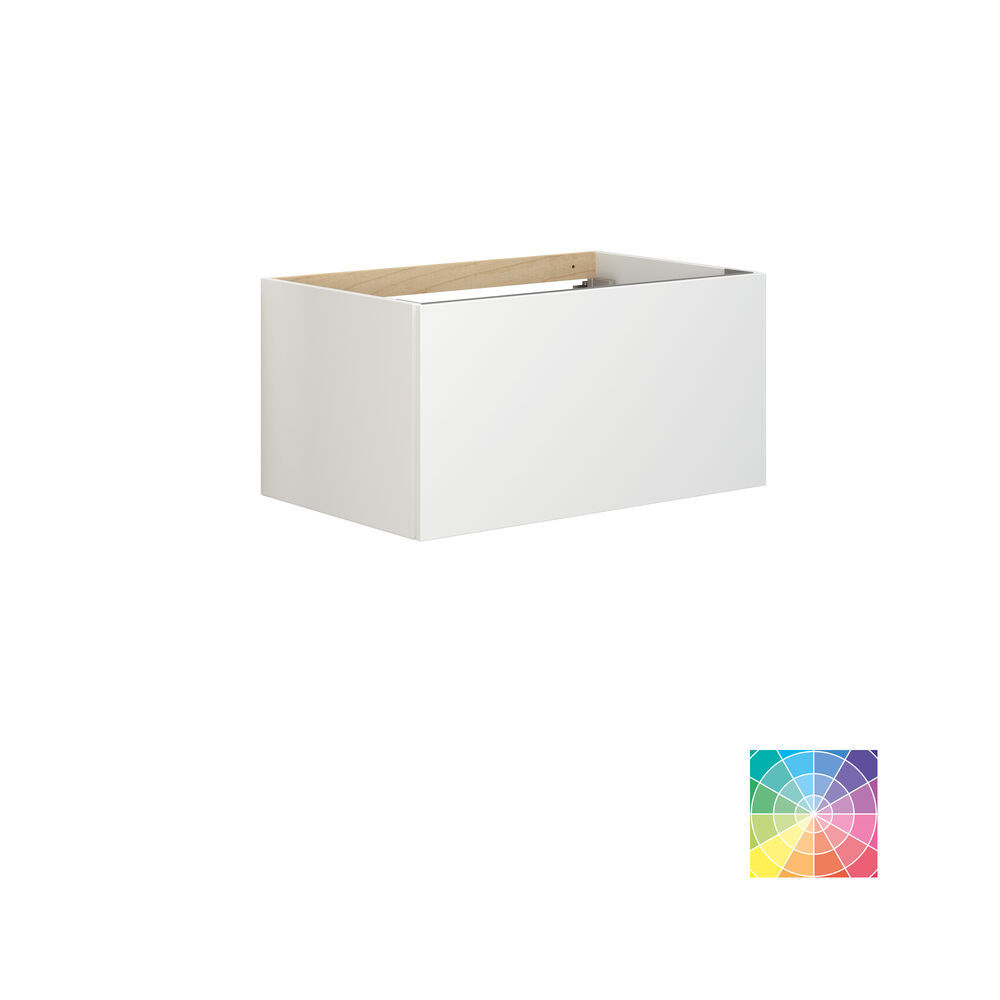 Stijlvolle badkamer inspiratie met beige wastafelmeubel met binnenlade, bovenkast, open plank, ovale spiegel met verlichting, bijpassende hanglampen, plank onder de spiegel en wandgemonteerd toilet. Wanden met lichte, langwerpige tegels