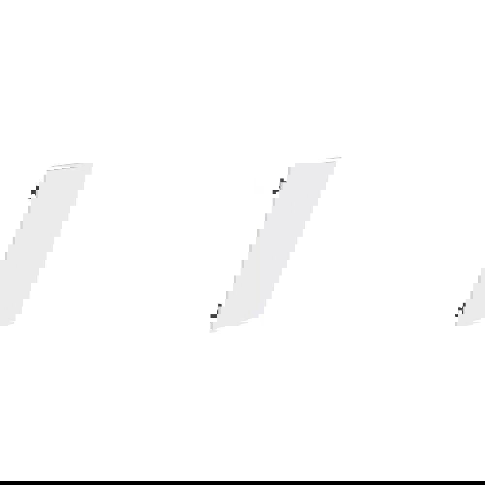 Grote badkamer in groene kleurstelling met wastafelmeubel, ovale spiegel met gouden rand en mooie deuren met