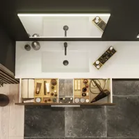 Grote badkamerinspiratie met wastafelmeubels en bruine eikenhouten lamellen, vrijstaand bad, en vierkante spiegels met licht, elegante dubbele wastafel geeft een modern en symmetrisch uiterlijk