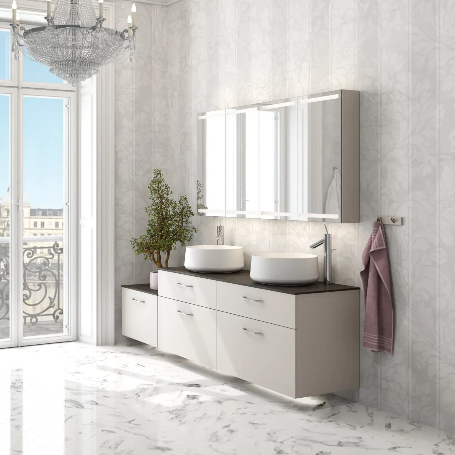 Romantische badkamer inspiratie met spiegelkast met praktische en sierlijke opbergoplossingen, dubbele vrijstaande wastafels op een stenen aanrechtblad.