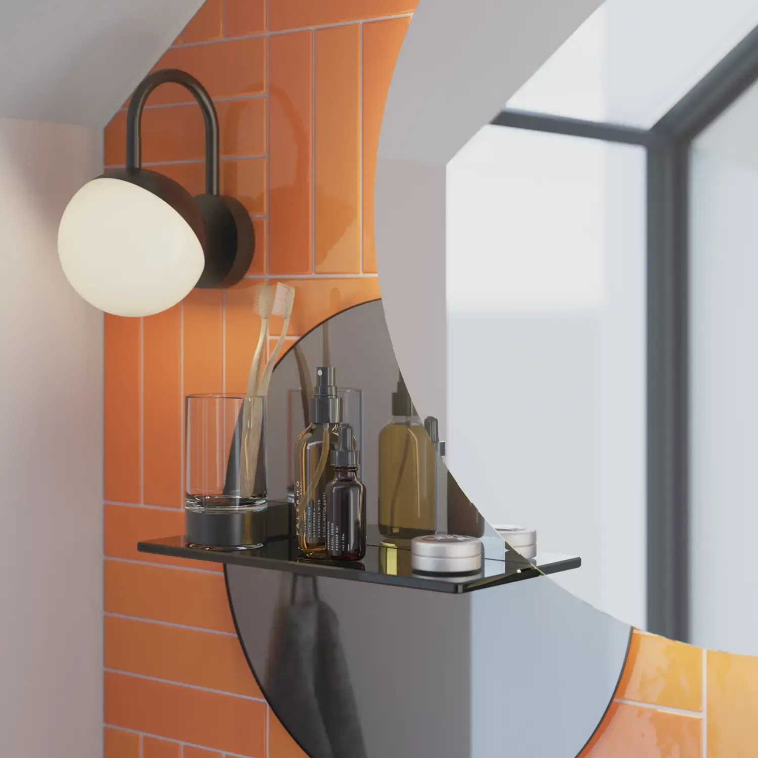 Badkamer met schuin plafond inspiratie met klein wit badmeubel en hoge kast met ronde zwarte handgrepen, evenals mooie ronde spiegel, oranje tegels geven een frisse en moderne look.